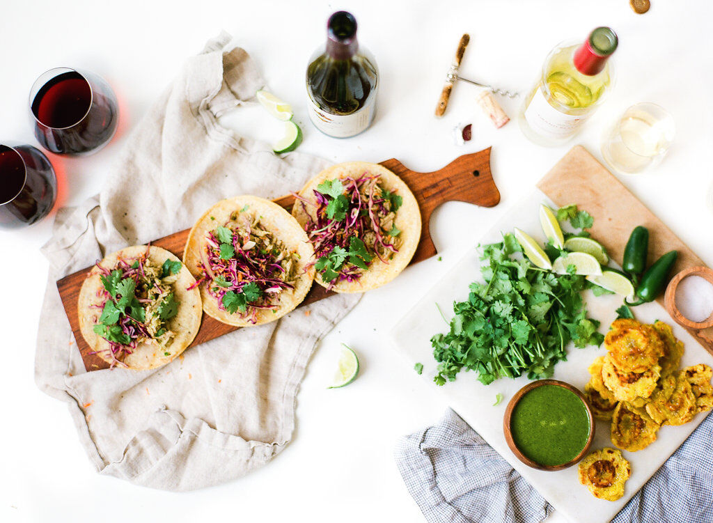 Tacos with plantains and wine Tacos with plantains and wine