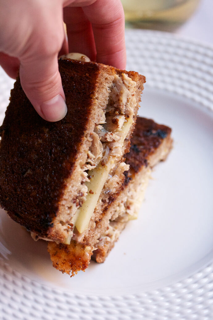 Grilled cheese sandwich