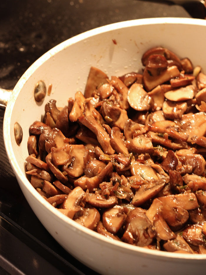 Mushrooms in White Wine Sauce Recipe
