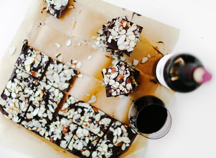 Chocolate Almond Bark with red wine Chocolate Almond Bark with red wine