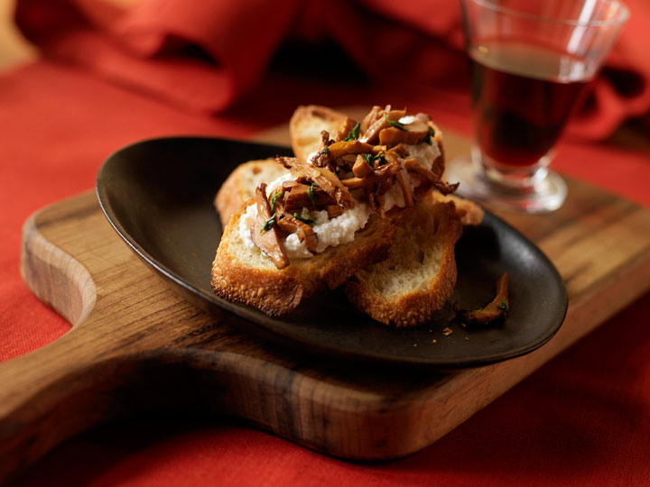 Golden Chanterelle-Topped Crostini