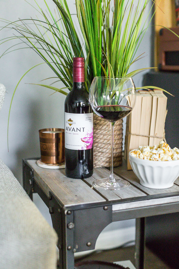 Rather than venturing out to the movies and spending a mini fortune, opt for hosting a movie night IN with your family or friends.