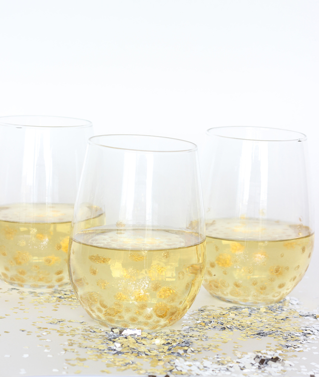 DIY Gold Glam Glasses for New Years Eve