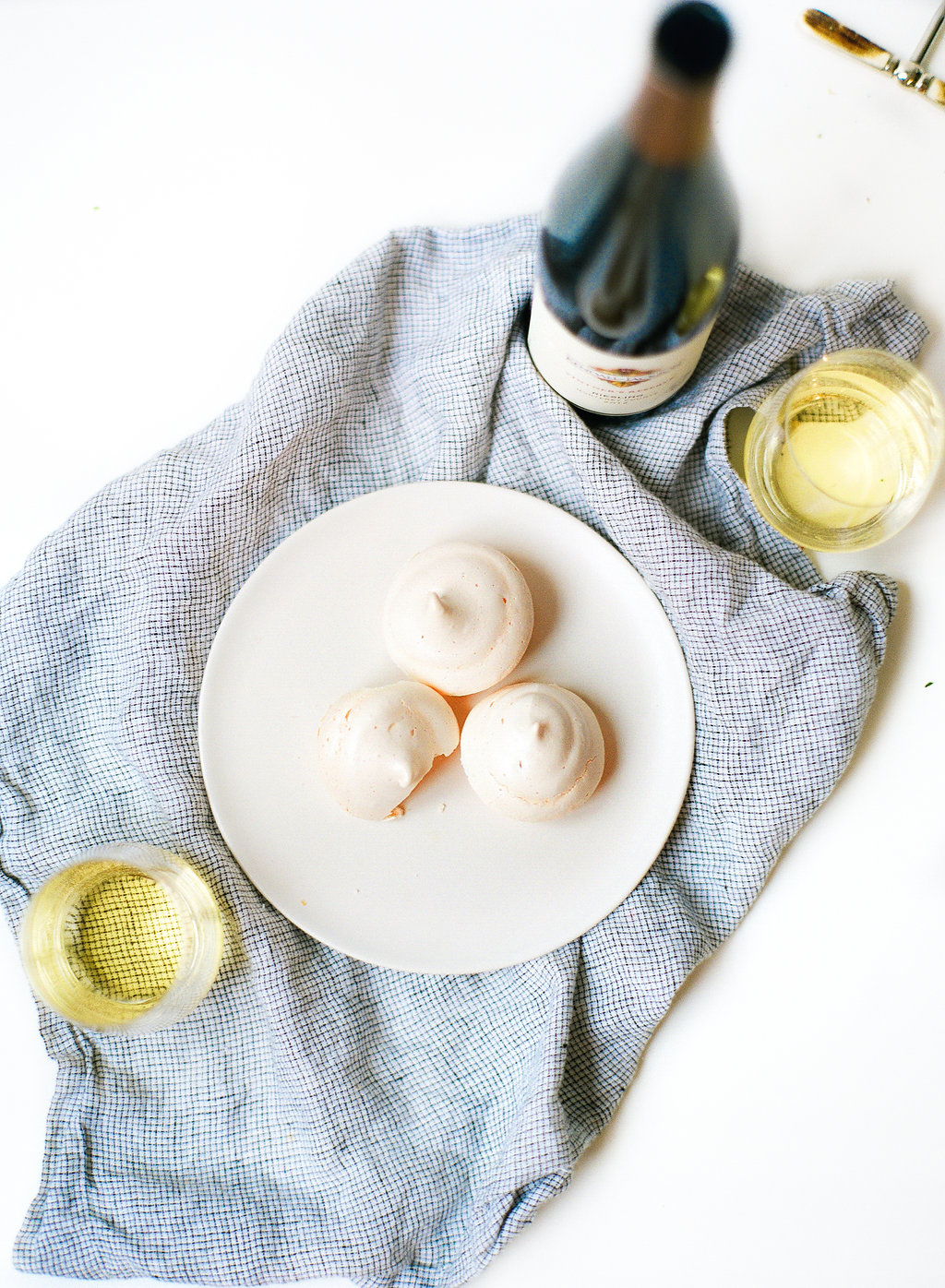These Cuban meringues are delicious, adorable and wildly easy to make!