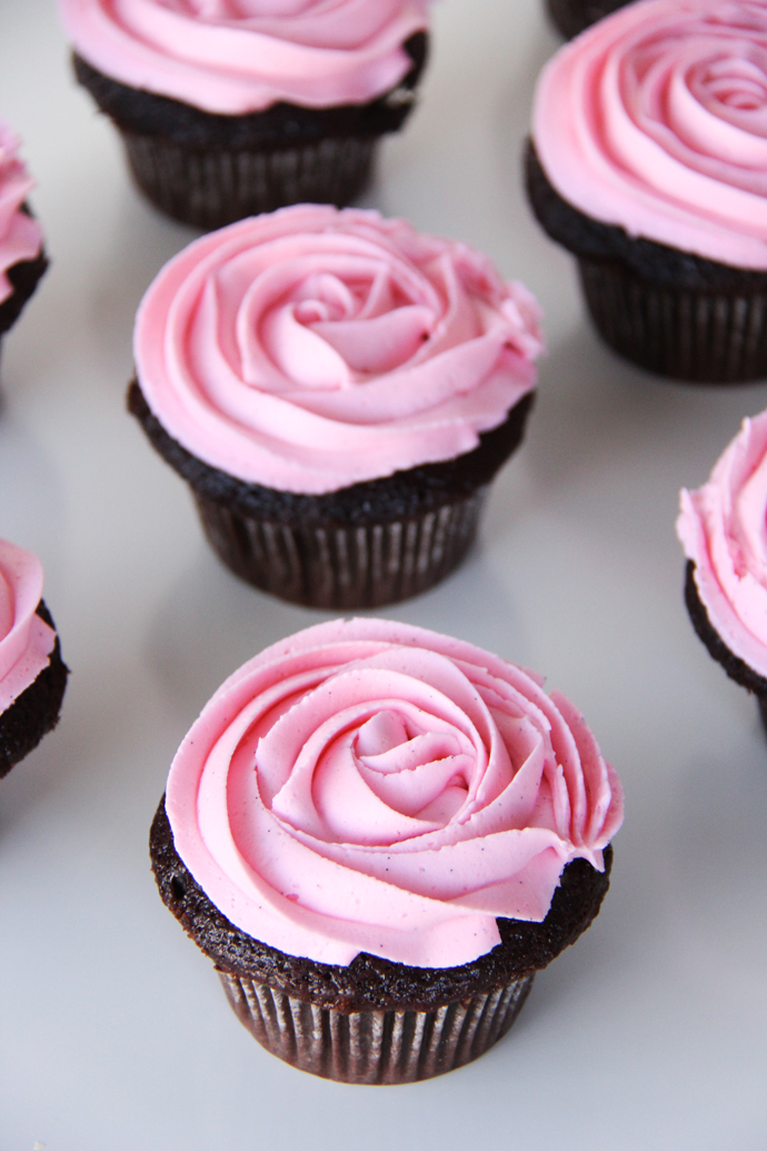 Chocolate Cupcakes with a Chardonnay Buttercream Frosting, and just in time for Valentine's Day. #recipe