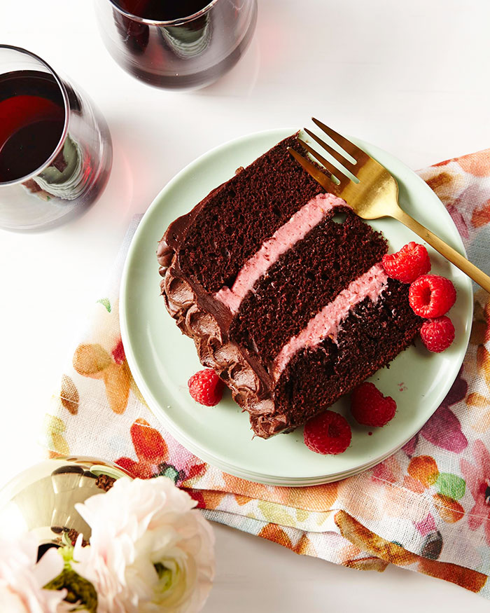 We all know how well Kendall-Jackson wine pairs with all kinds of meals and how it's a delicious ingredient in so many savory dishes but did you ever think about wine in your dessert as well as with your dessert? If you're a chocolate lover then this red wine chocolate cake is a triple threat. #recipe #ValentinesDay