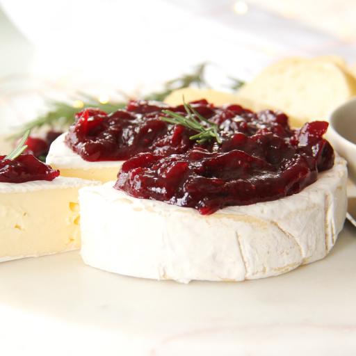 Brie with Cranberry Balsamic Chutney